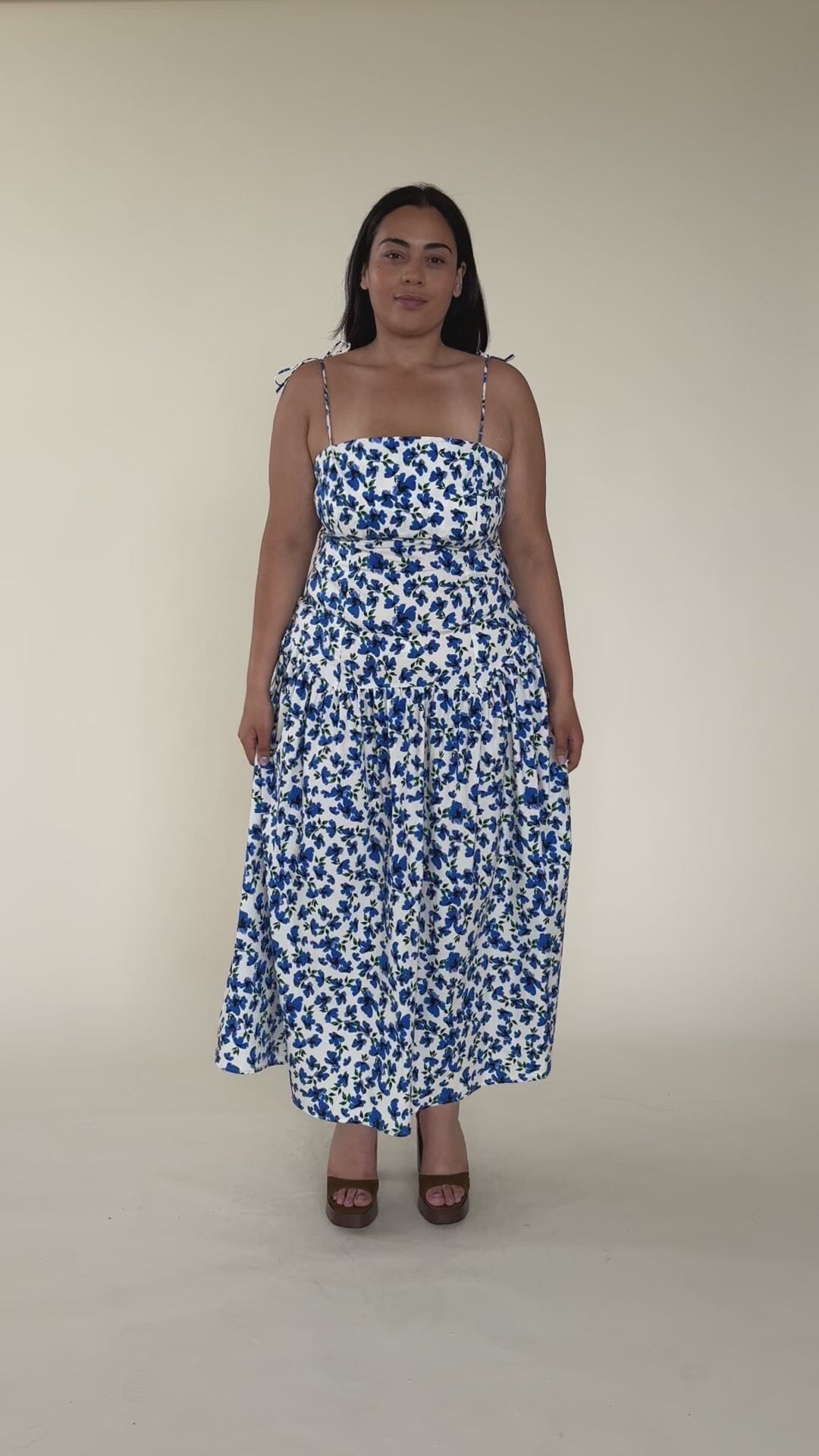 Trulli Maxi Dress - Blue Floral Clothing Ruby 
